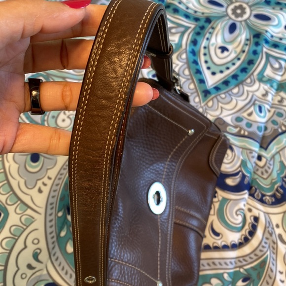 Coach Vintage leather shoulder or crossbody bag - Picture 5 of 13